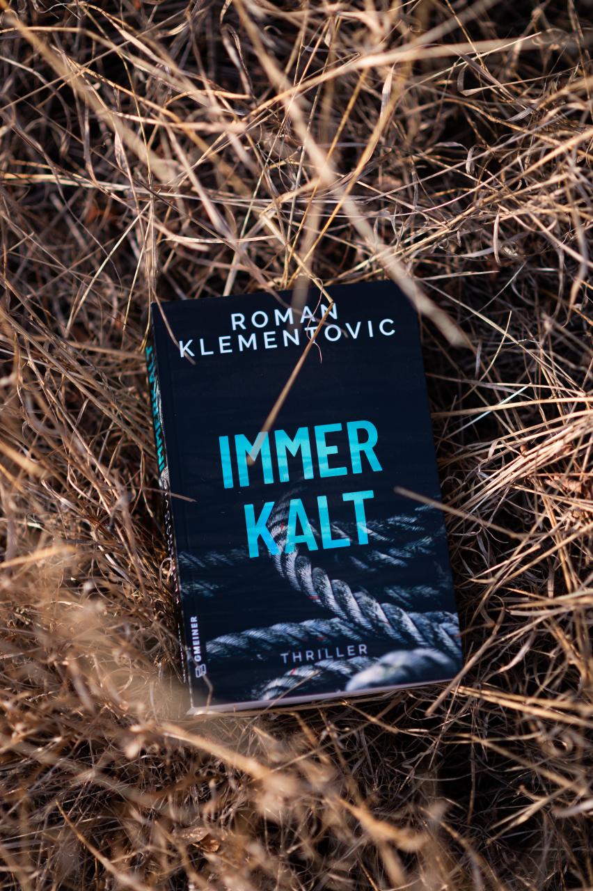 IMMERKALT Buch Wiese © Barbara Rrahmani .jpg